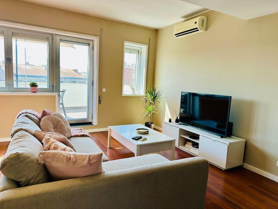 Апартаменты Renovado Com Ac, 2 Wc Completos, Terraco E Garagem Порту Экстерьер фото